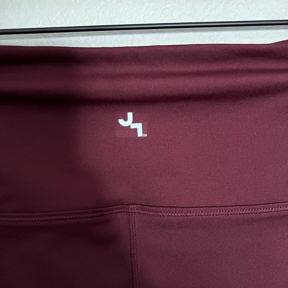 NWOT Maroon JoyLab leggings - Picture 6 of 6